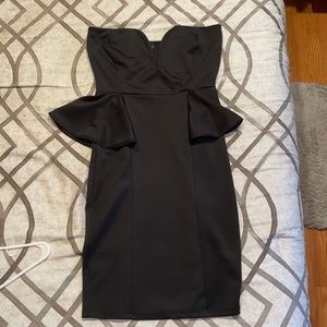 Windsor Black Peplum Strapless Dress Size Large